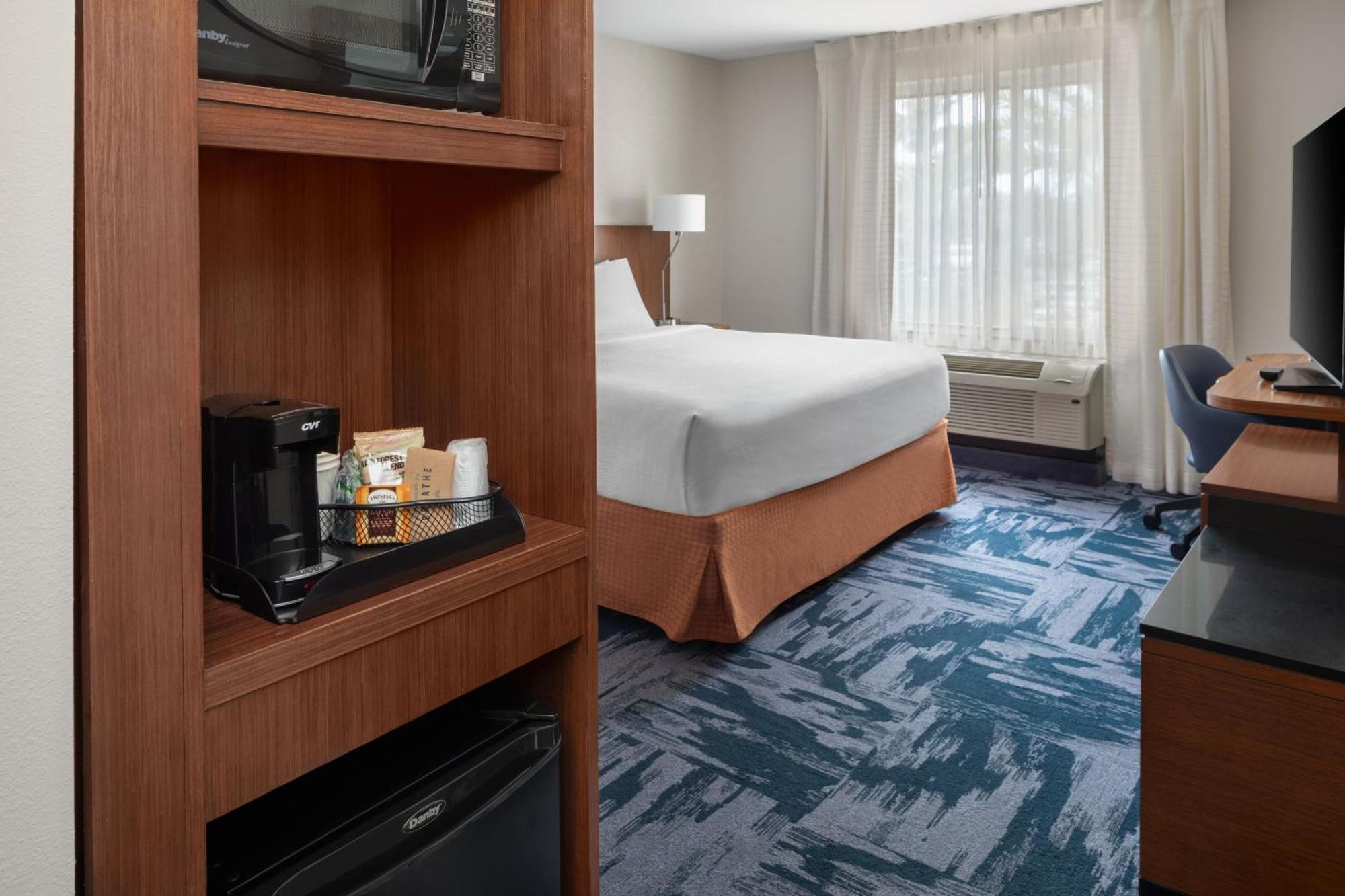 Fairfield Inn & Suites By Marriott Orlando Kissimmee/Celebration Exteriör bild